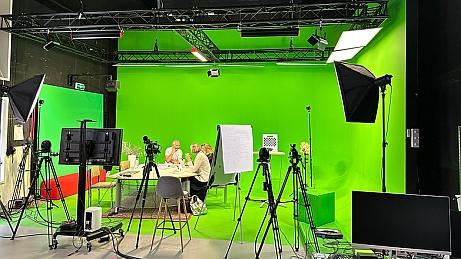 tv studio Hilversum EEN